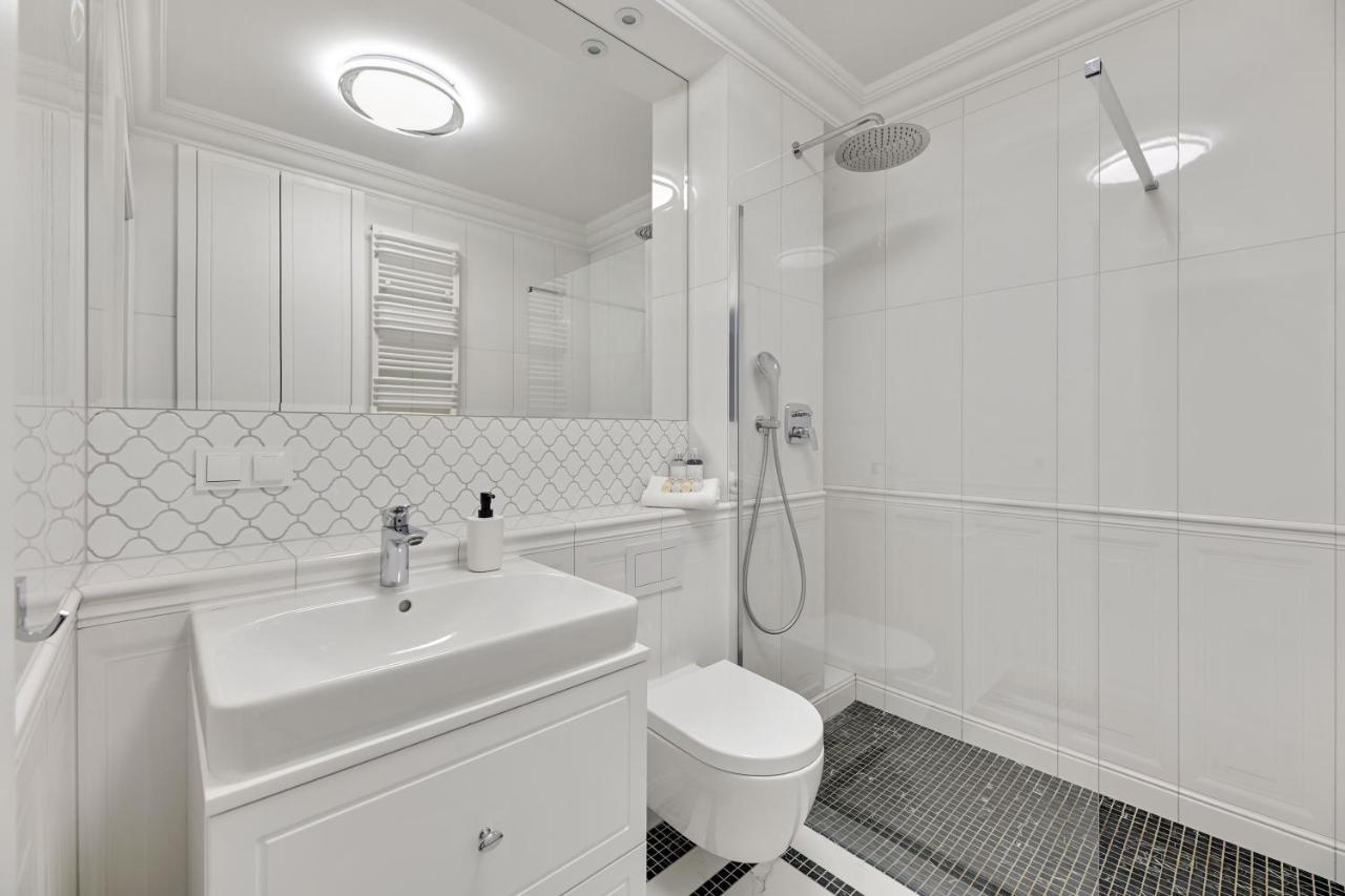 Seaside Primore By Downtown Apartments Danzica Esterno foto